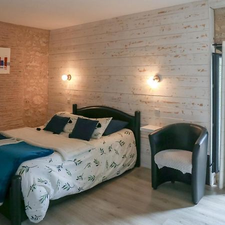 La Chapelle-Saint-Martin-en-Plaine La Maisonヴィラ エクステリア 写真